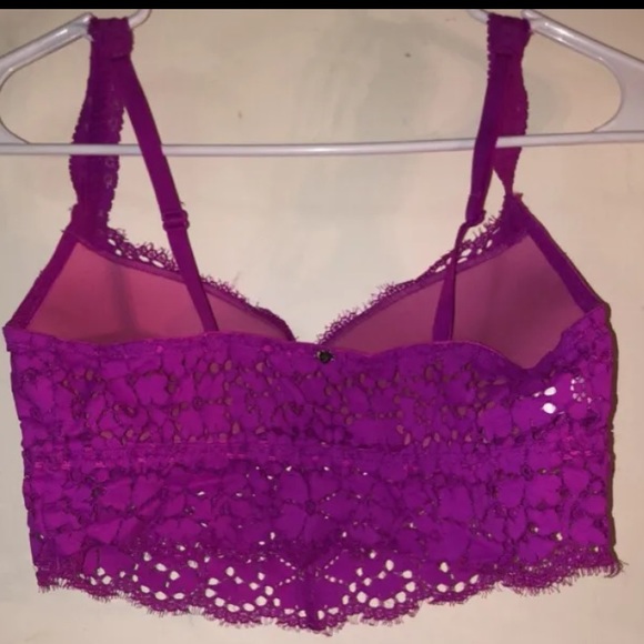 Victoria’s Secret PINK size small bralette - Picture 2 of 3